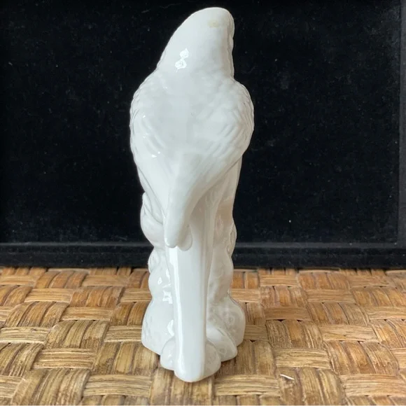 Vintage Parakeet/Parrot Porcelain Figurines - Picture 7 of 13